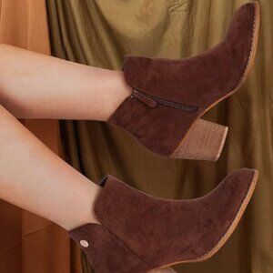 Women’s Faux Suede Ankle Boots, Chunky Low Heel Almond Toe Booties